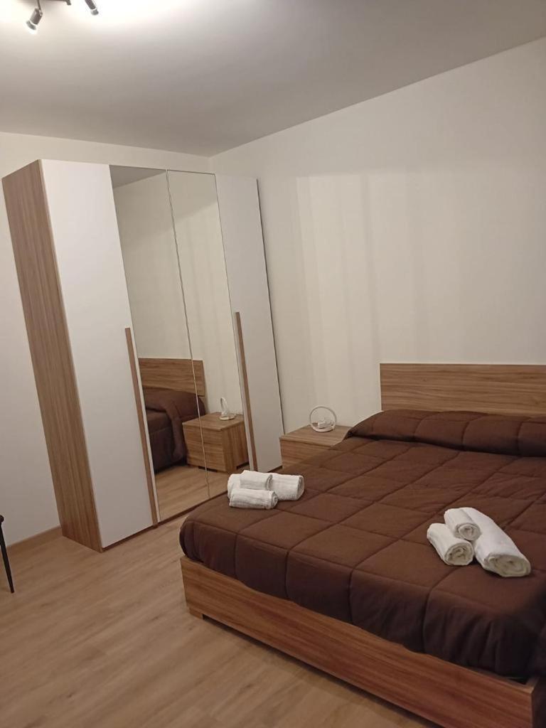 Trastevere B&D Rooms Rome Bagian luar foto