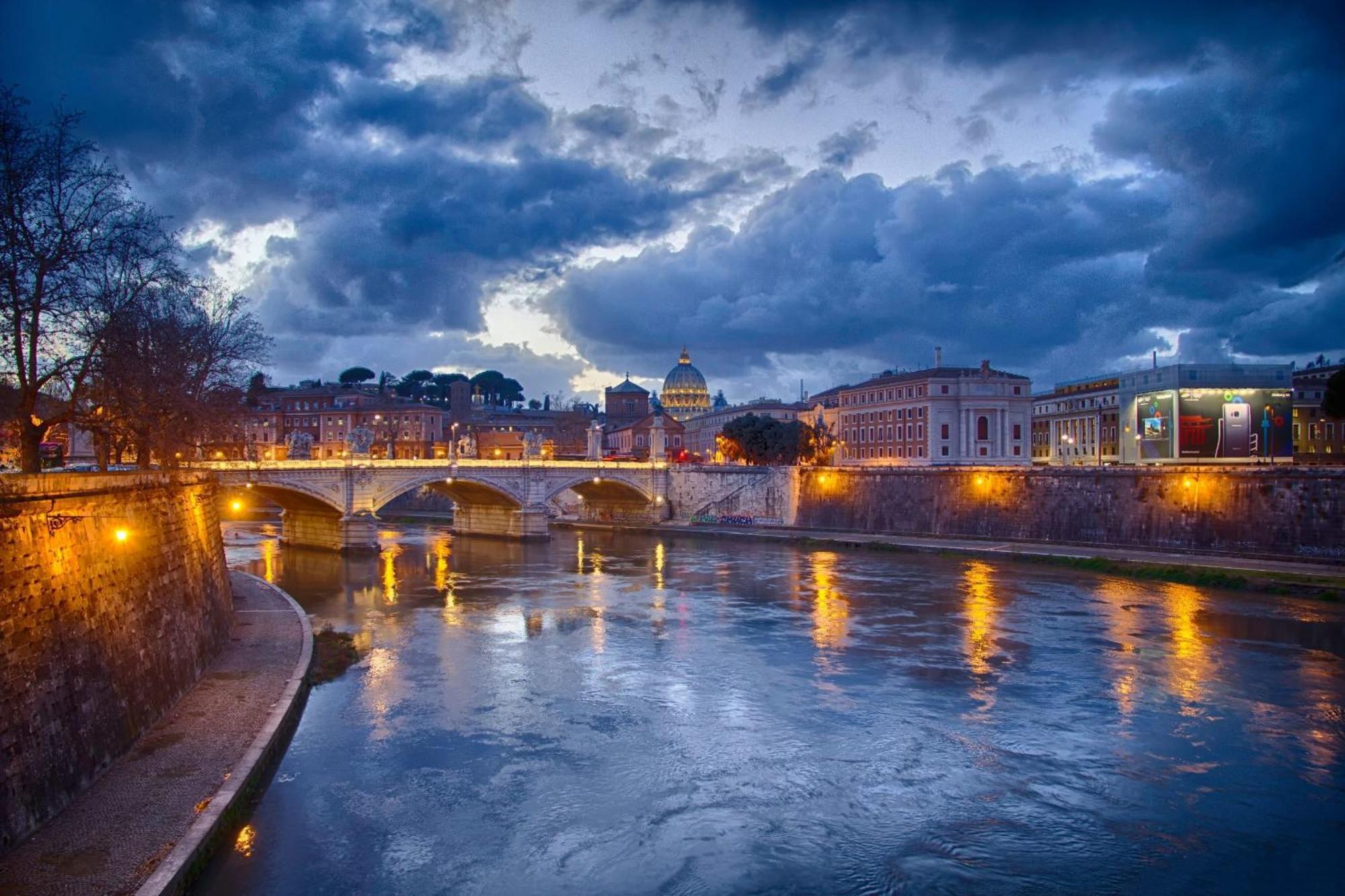 Trastevere B&D Rooms Rome Bagian luar foto