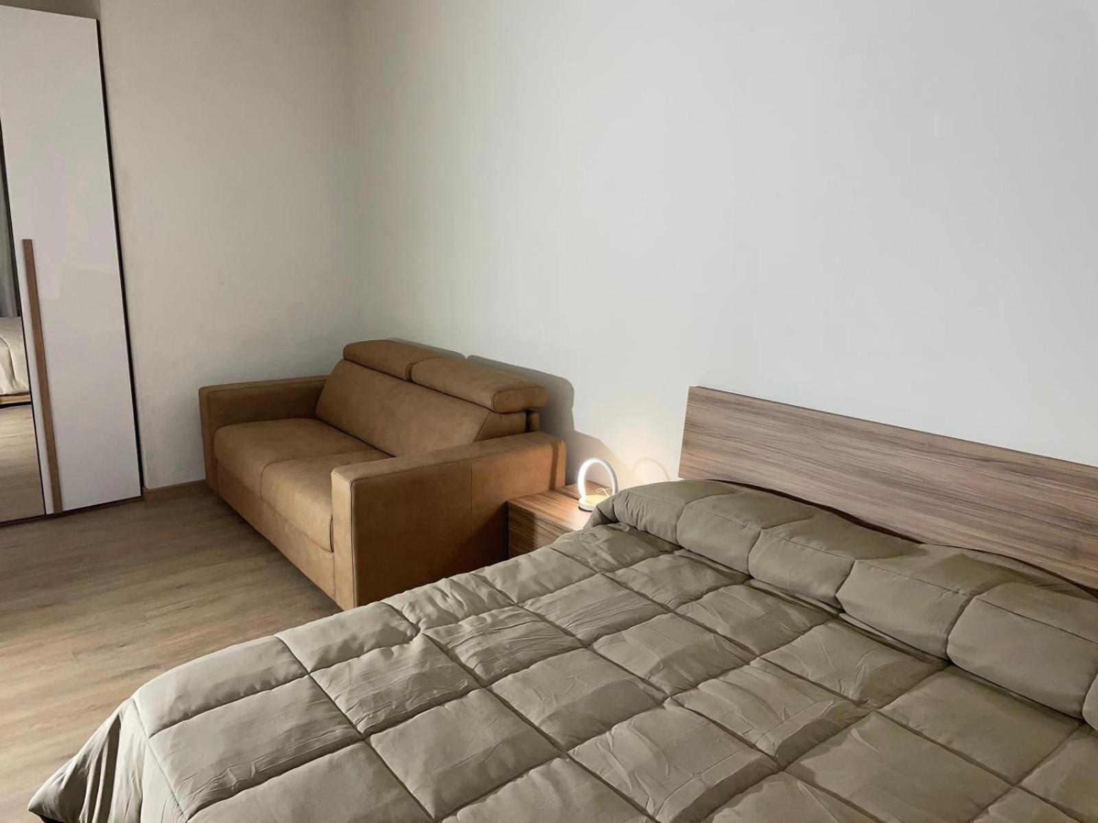 Trastevere B&D Rooms Rome Bagian luar foto