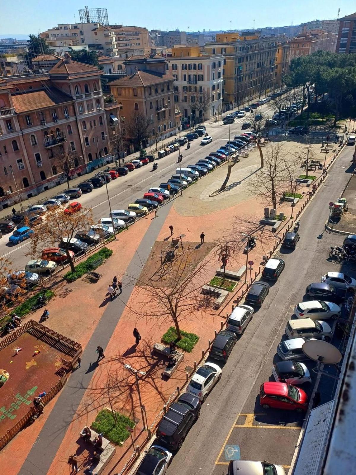 Trastevere B&D Rooms Rome Bagian luar foto